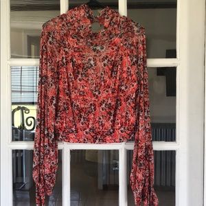 Floral bell sleeve crop